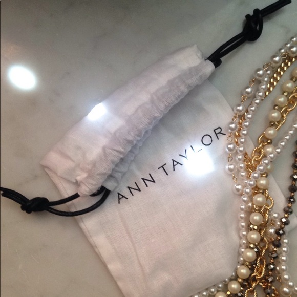 Ann Taylor Elegant Multi Strand necklace NWOT - Picture 4 of 4